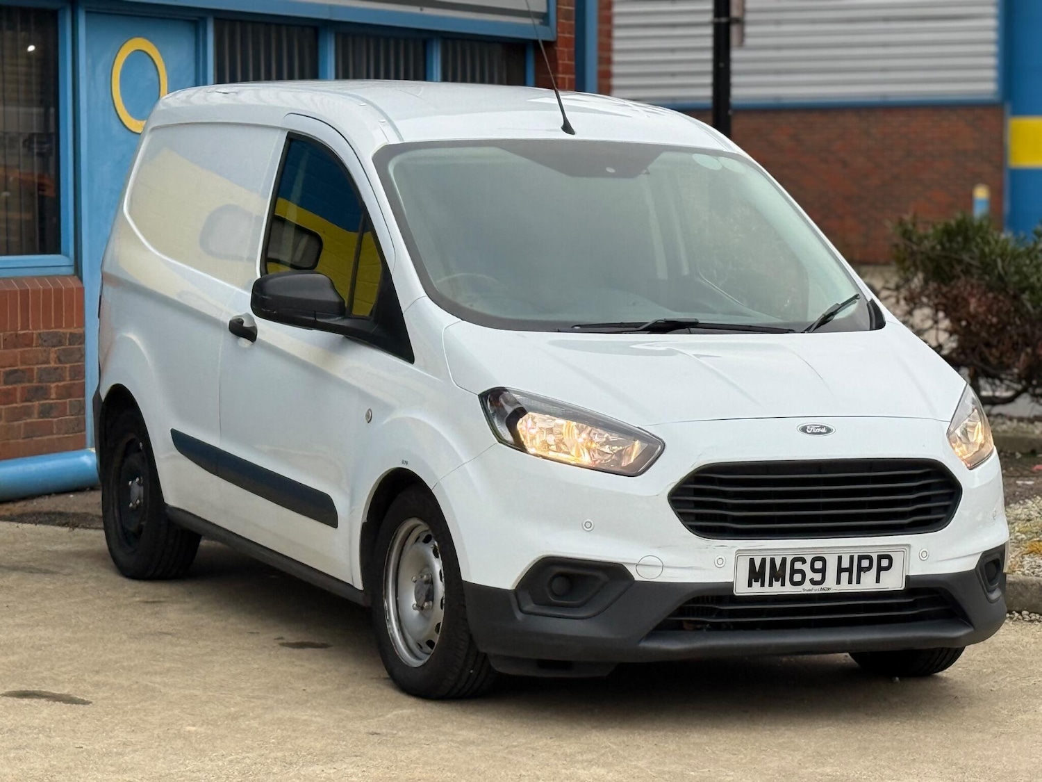 Used Ford Transit Courier 2020 for sale - 76619944: Photo 14