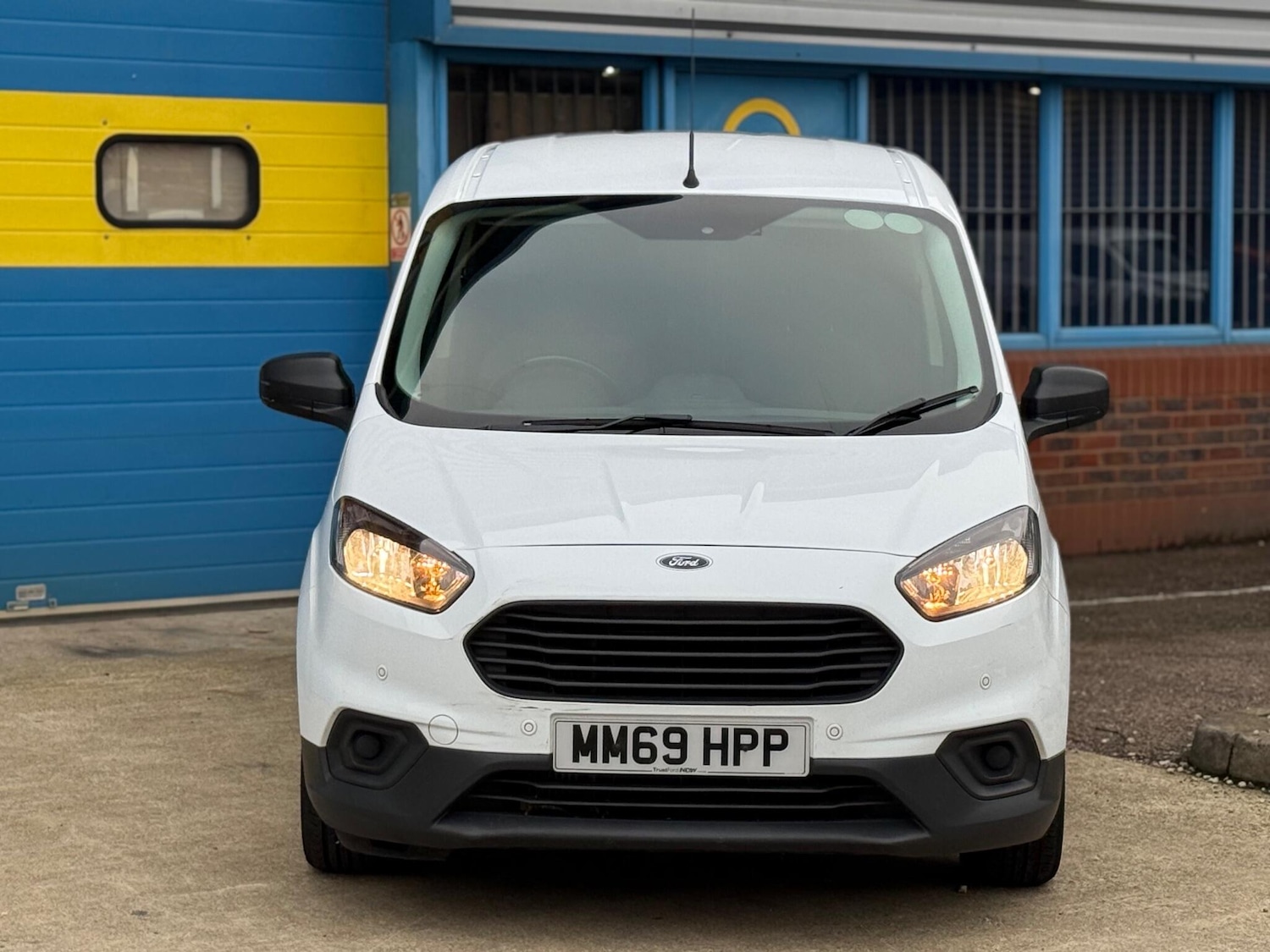 Used Ford Transit Courier 2020 for sale - 76619944: Photo 31