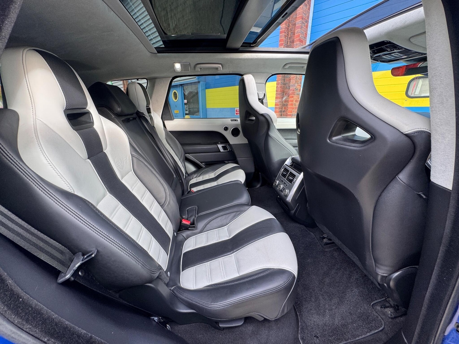 Used Land Rover Range Rover Sport 2017 for sale - 76381171: Photo 48