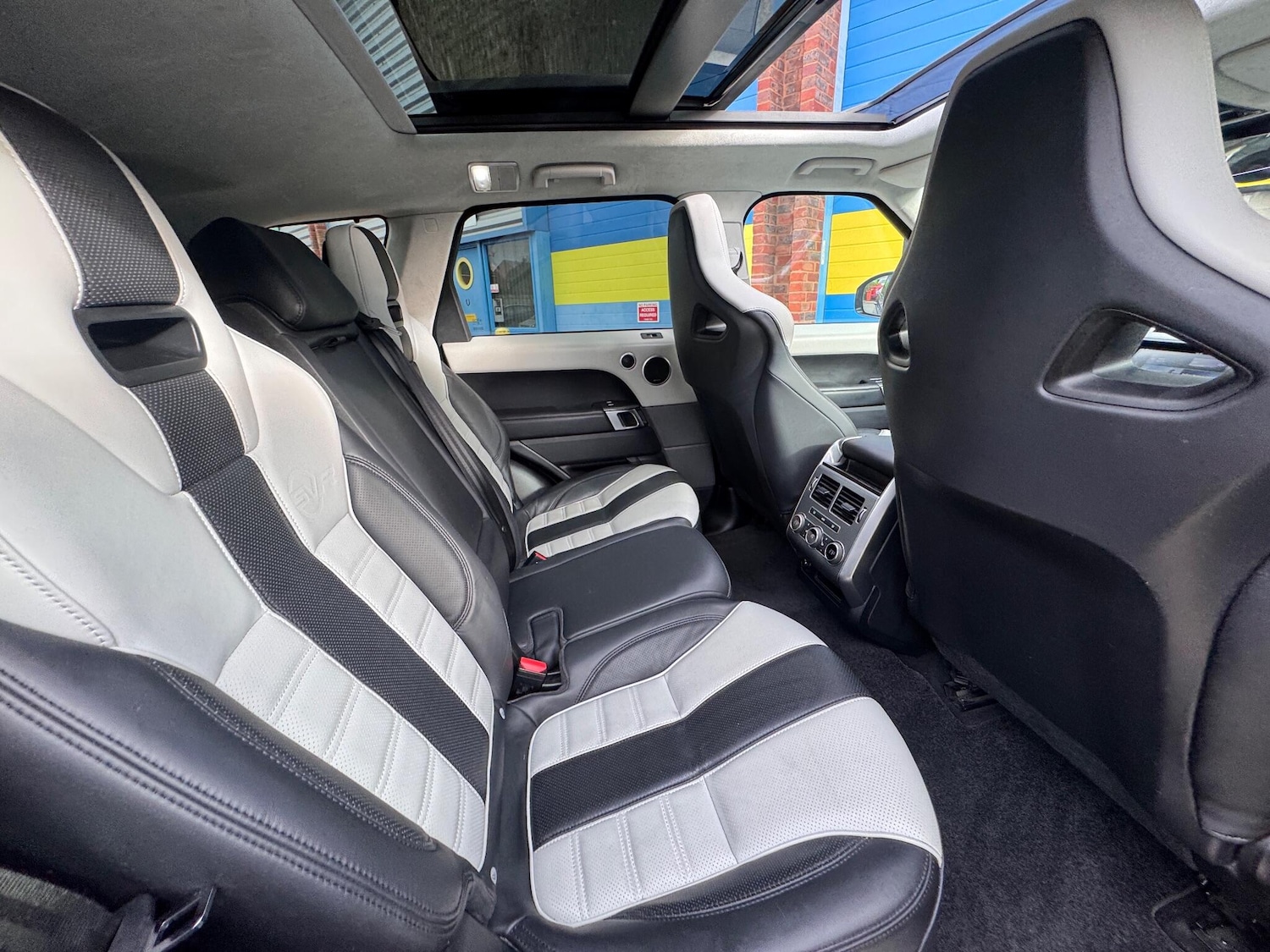 Used Land Rover Range Rover Sport 2017 for sale - 76381171: Photo 49