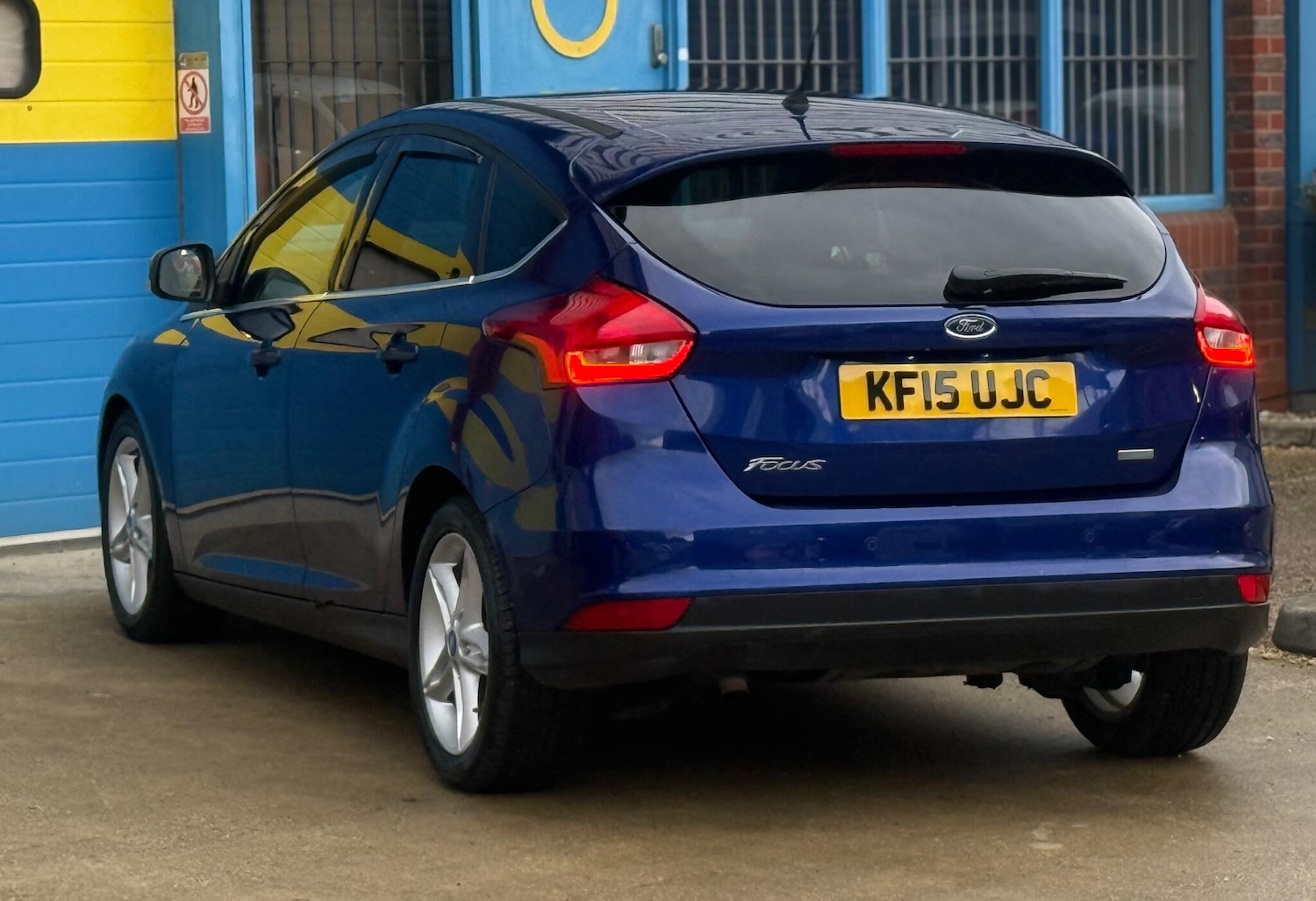 Used Ford Focus 2015 for sale - 76700835: Photo 10