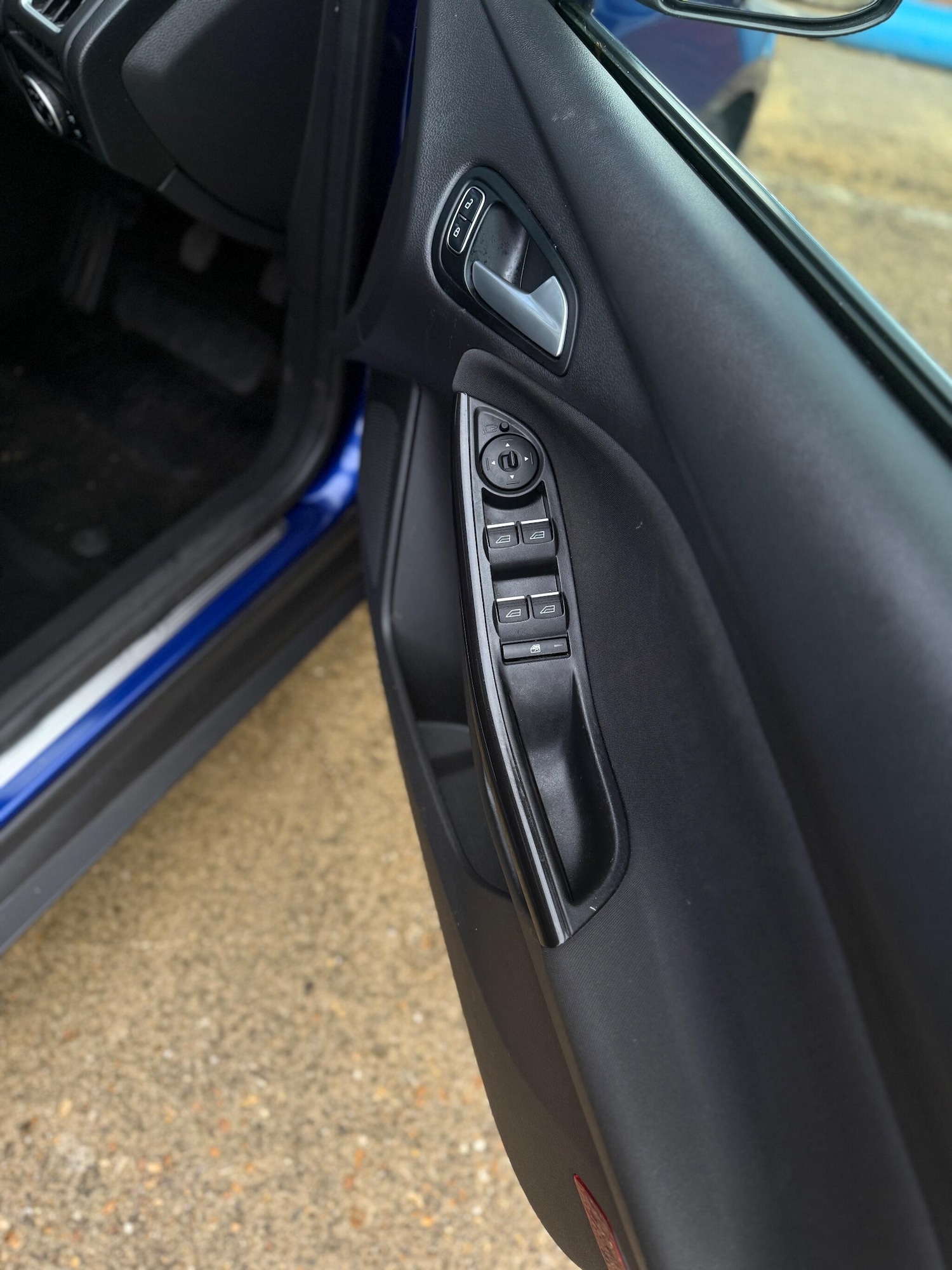 Used Ford Focus 2015 for sale - 76700835: Photo 47