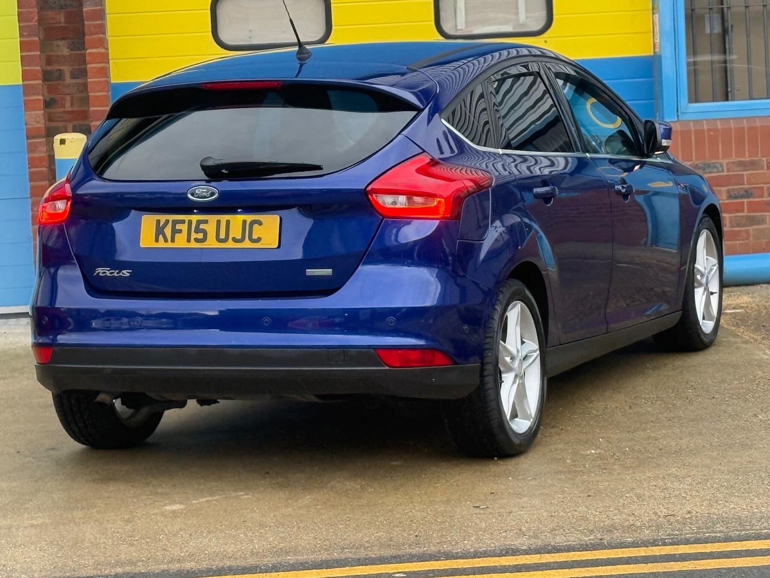 Used Ford Focus 2015 for sale - 76700835: Photo 9