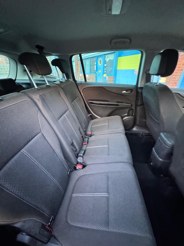 Used Vauxhall Zafira Tourer 2015 for sale - 76247100: Photo 22