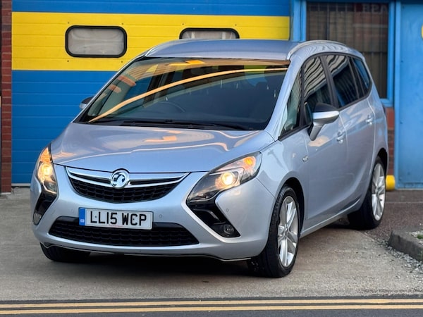 Used Vauxhall Zafira Tourer 2015 for sale - 76247100: Photo 2