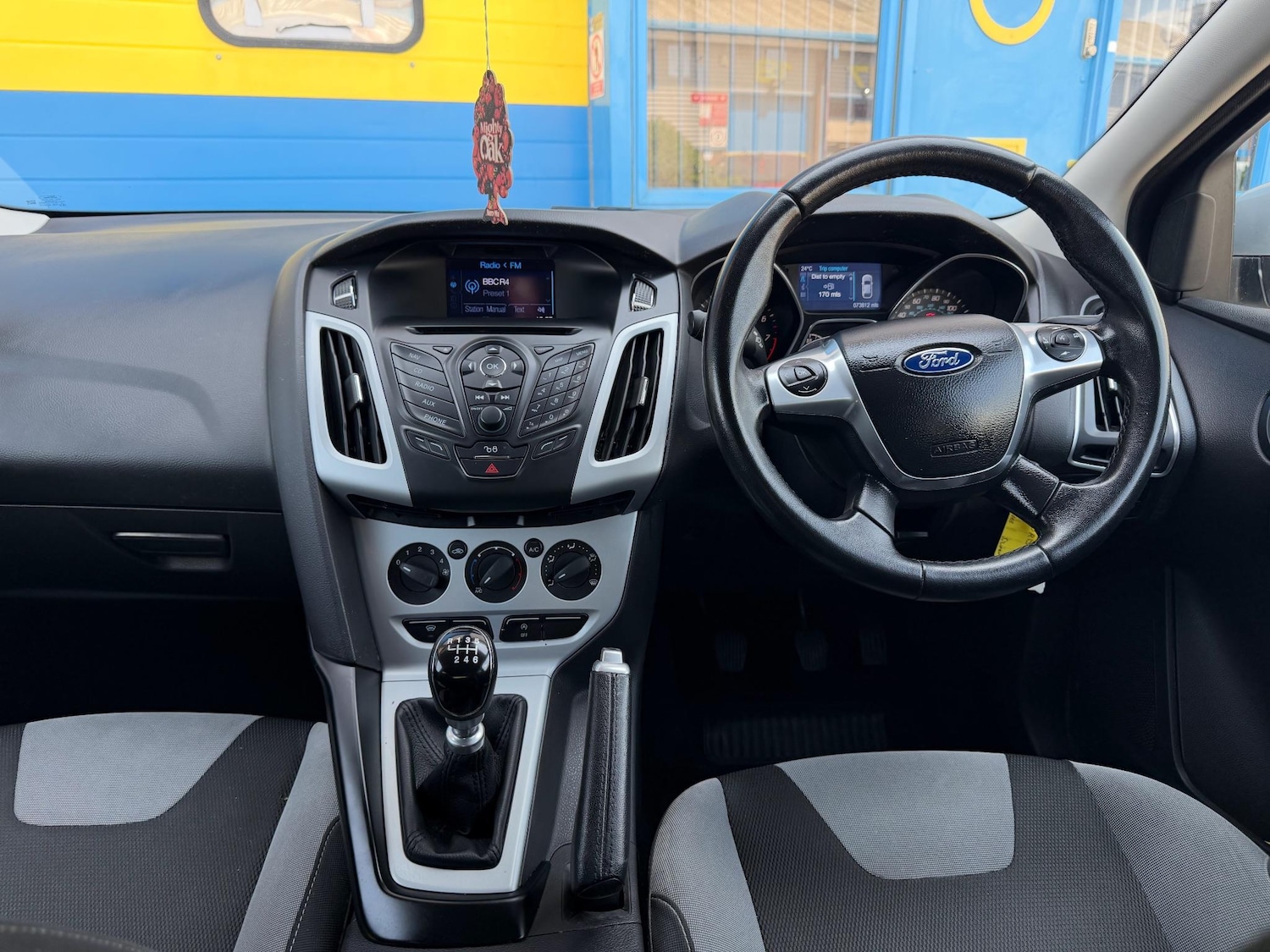 Used Ford Focus 2014 for sale - 76200940: Photo 14