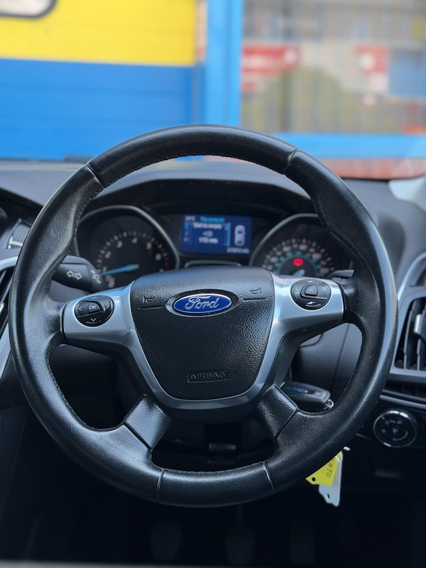 Used Ford Focus 2014 for sale - 76200940: Photo 47