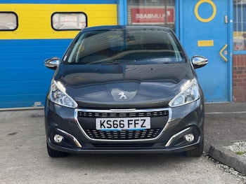 Used Peugeot 208 2016 for sale - 76472913: Photo
