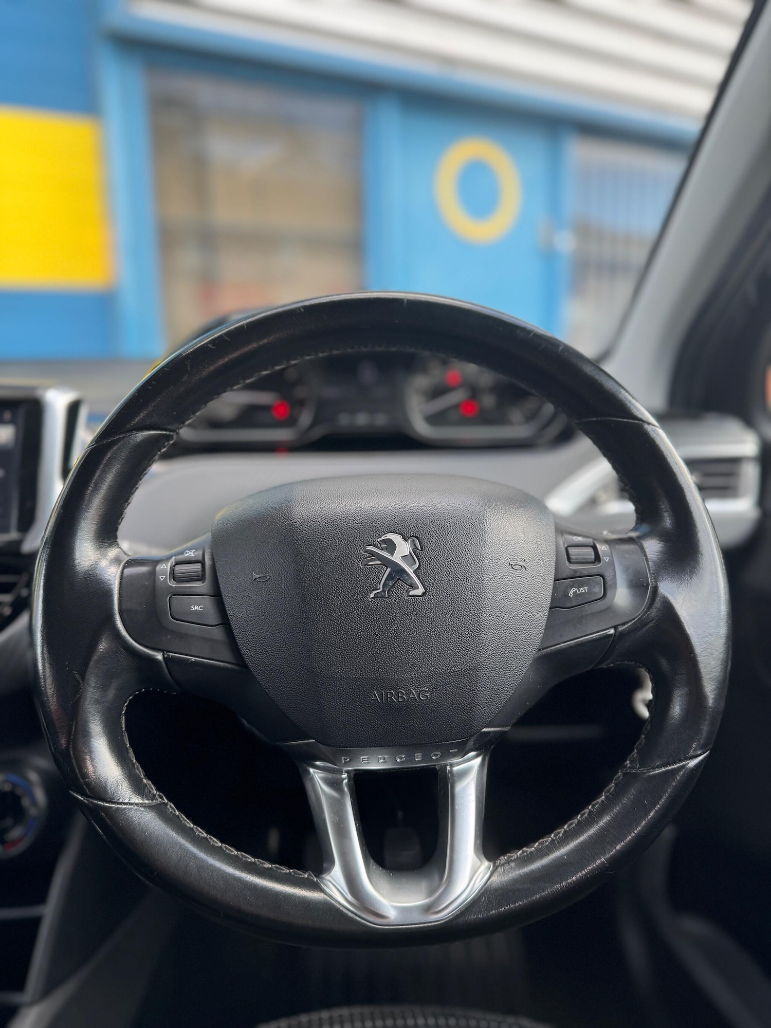 Used Peugeot 208 2016 for sale - 76472913: Photo 41