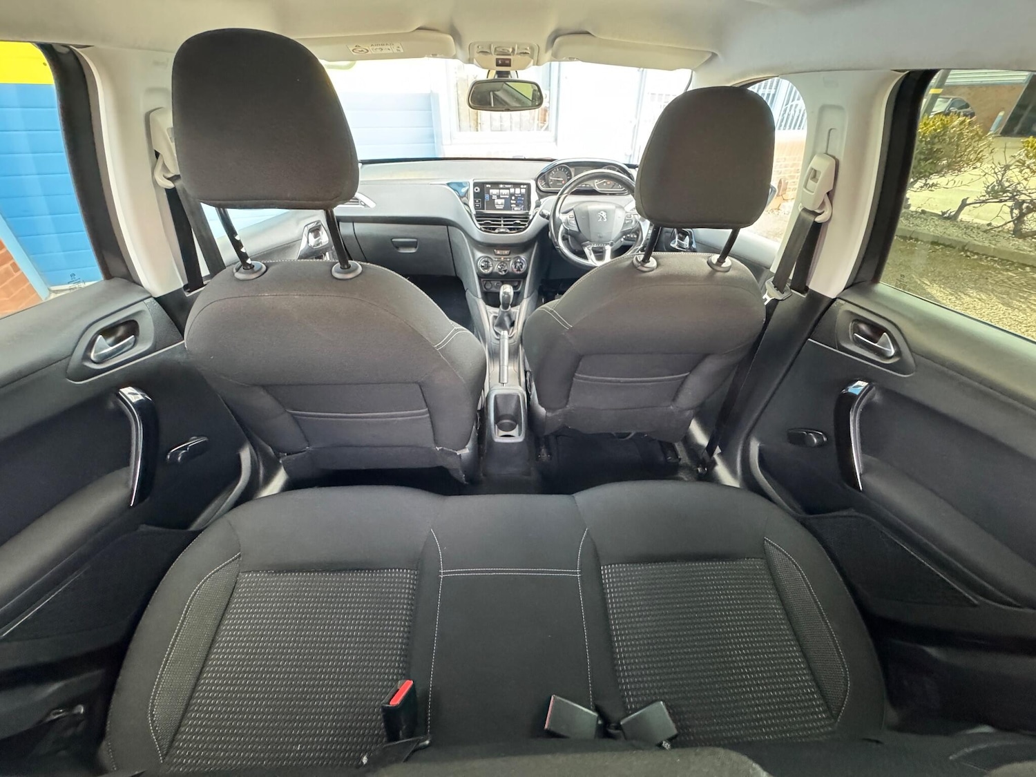 Used Peugeot 208 2016 for sale - 76472913: Photo 42