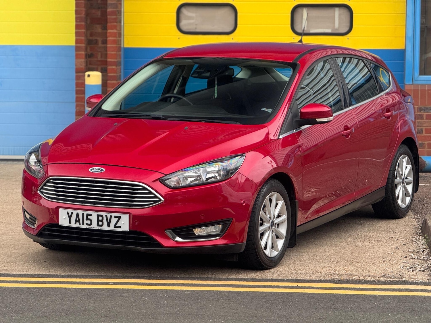 Used Ford Focus 2015 for sale - 76993516: Photo 2