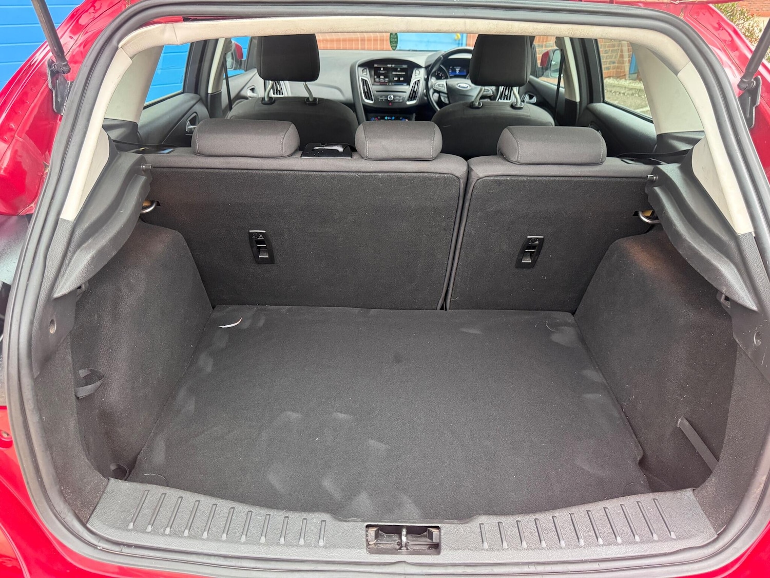 Used Ford Focus 2015 for sale - 76993516: Photo 41