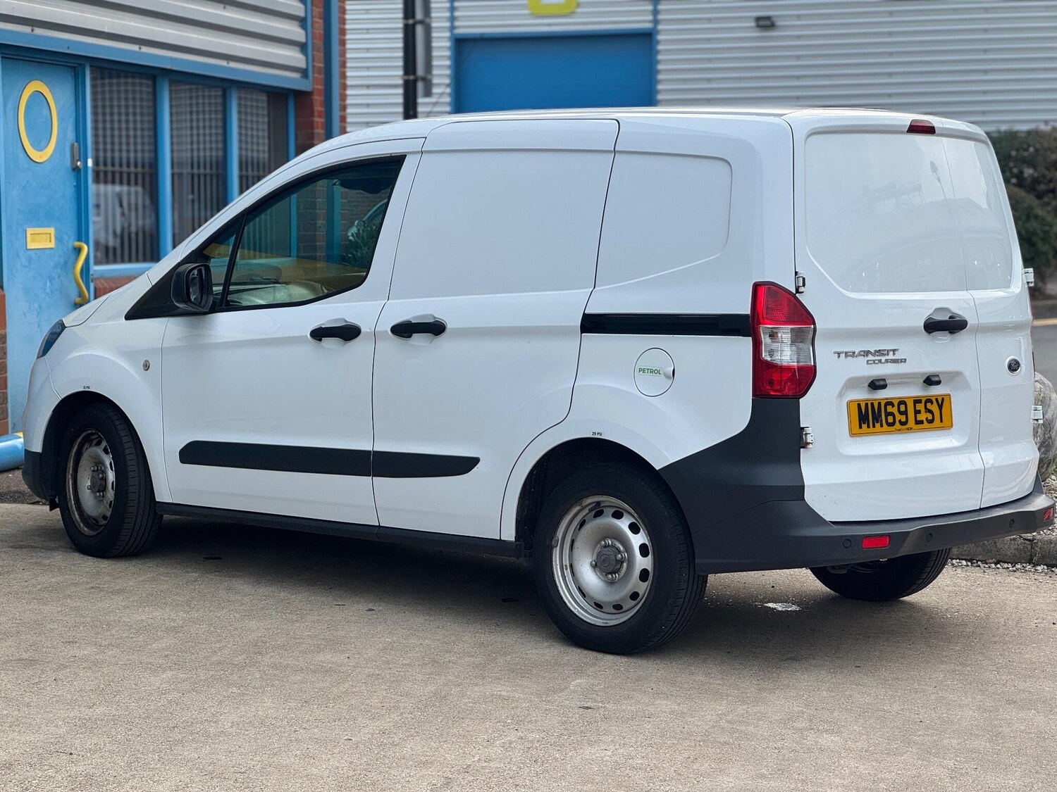 Used Ford Transit Courier 2020 for sale - 76472919: Photo 20
