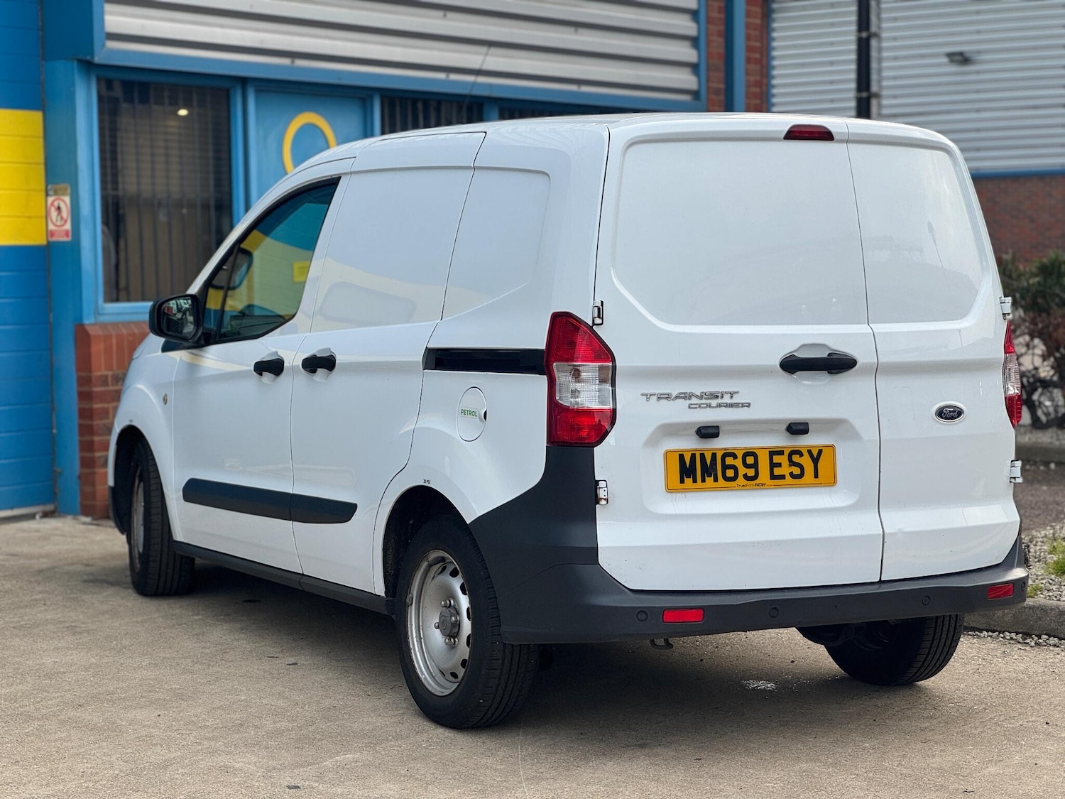 Used Ford Transit Courier 2020 for sale - 76472919: Photo 22