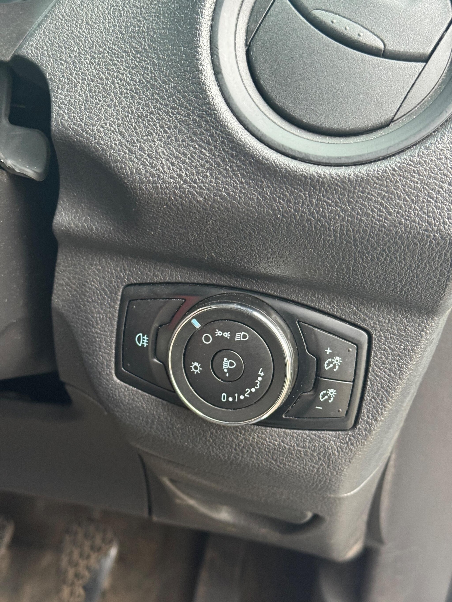 Used Ford Transit Courier 2020 for sale - 76472919: Photo 30