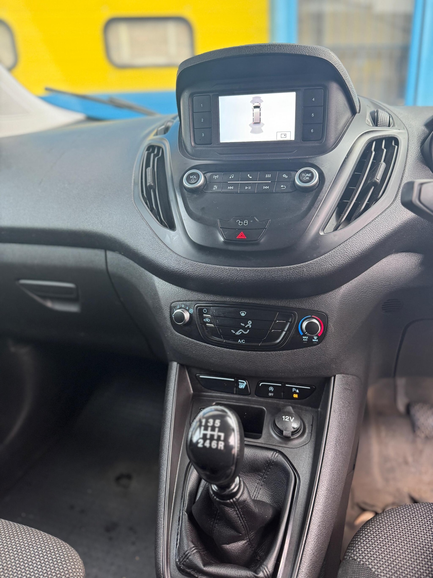 Used Ford Transit Courier 2020 for sale - 76472919: Photo 35