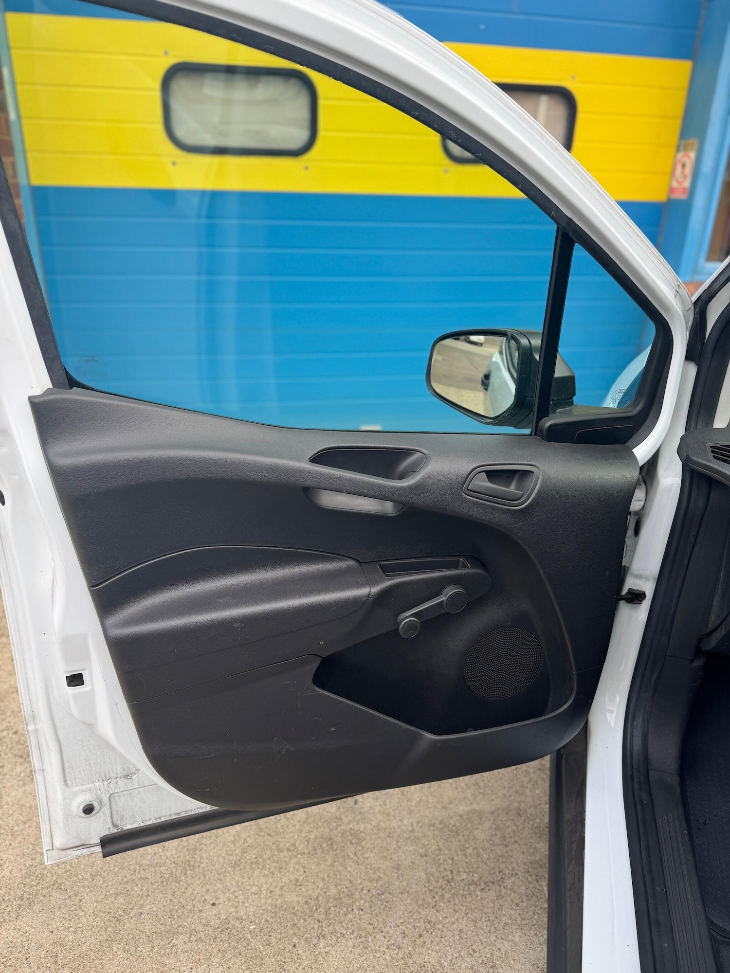 Used Ford Transit Courier 2020 for sale - 76472919: Photo 47