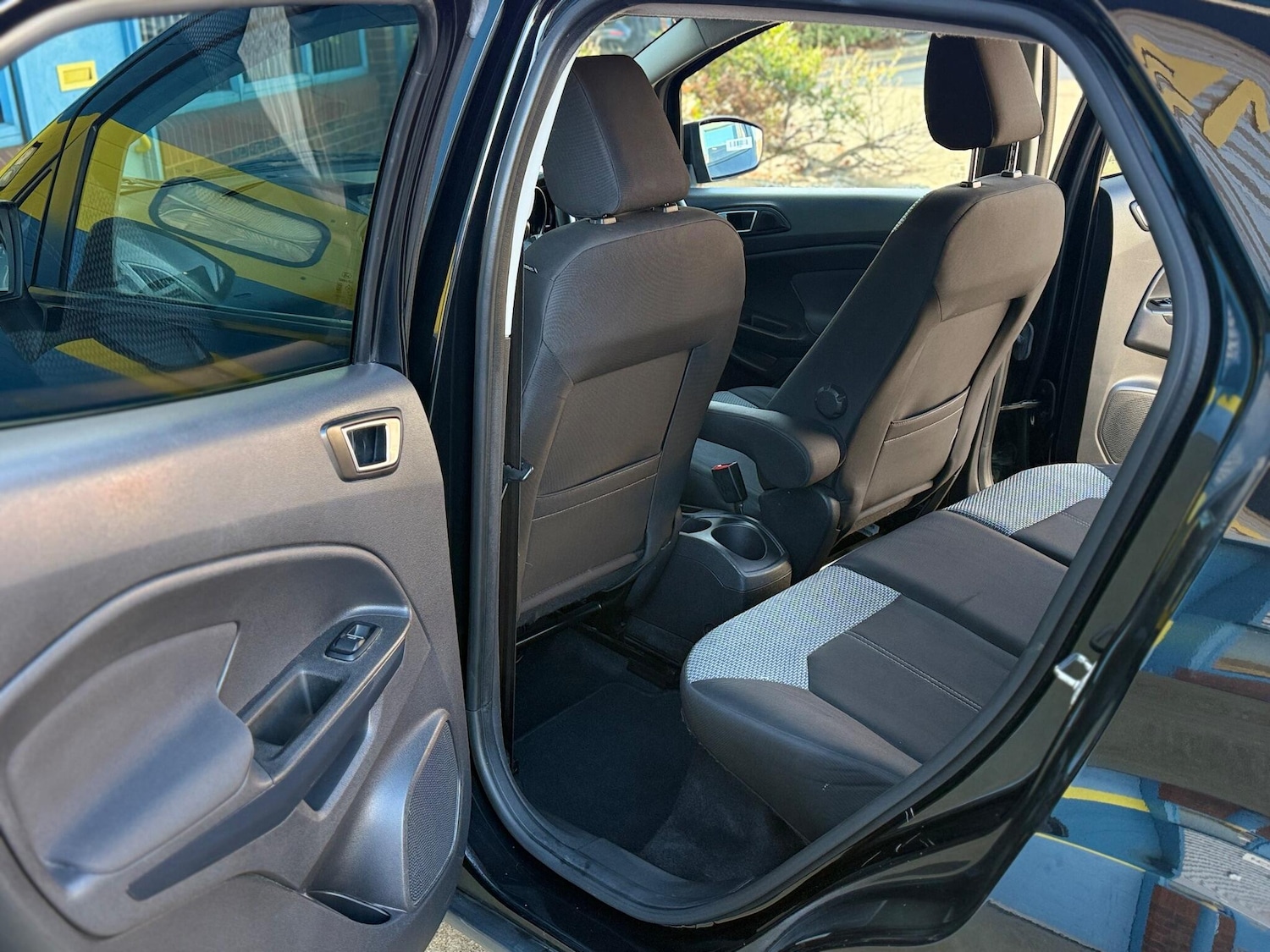 Used Ford Ecosport 2016 for sale - 76619933: Photo 28