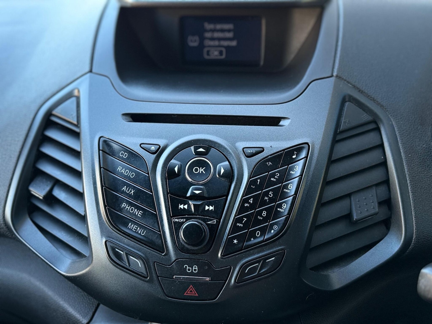 Used Ford Ecosport 2016 for sale - 76619933: Photo 63