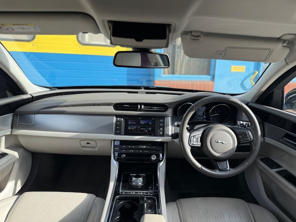Used Jaguar XF 2016 for sale - 76200735: Photo 11