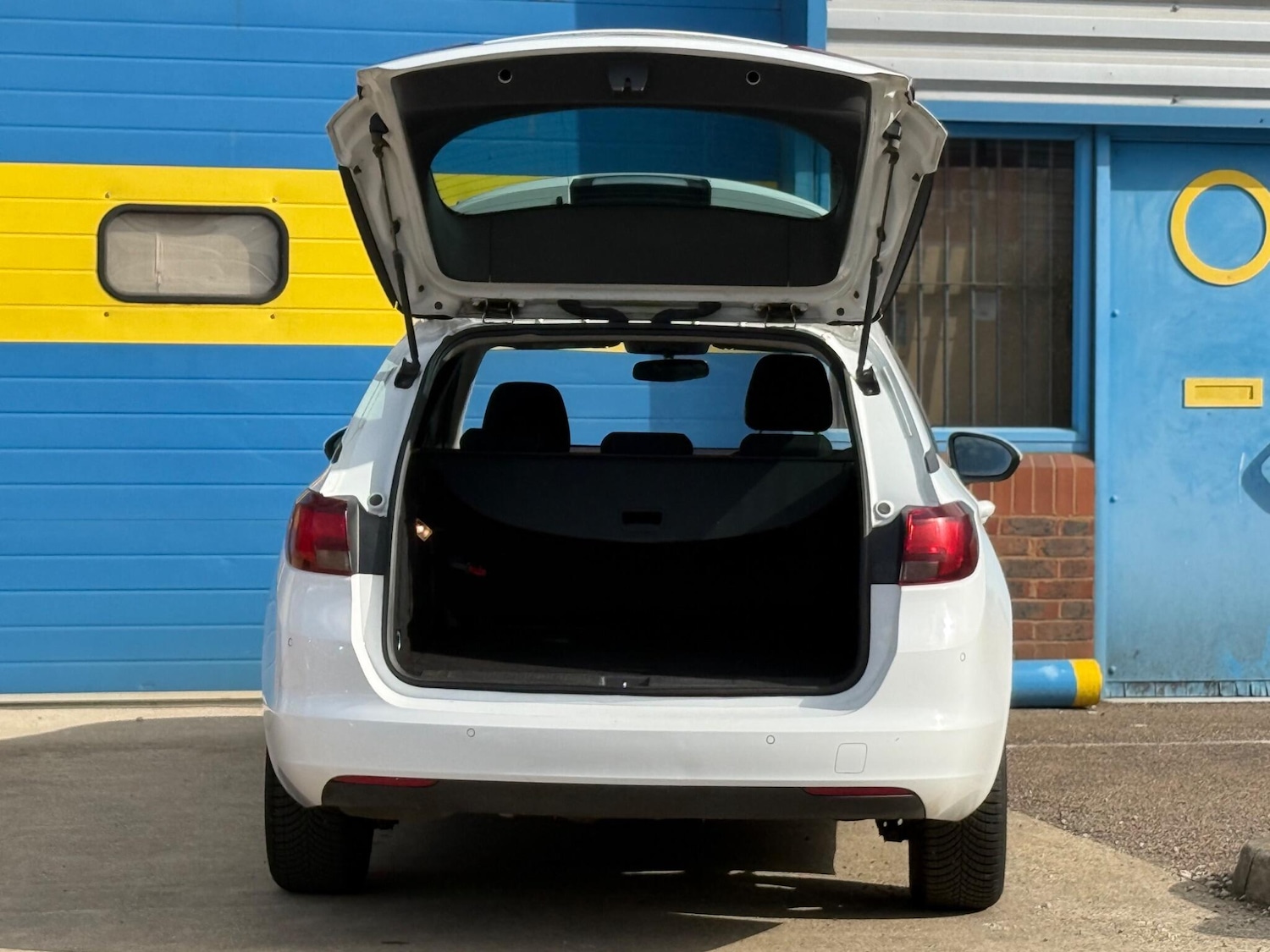 Vehicle 25
