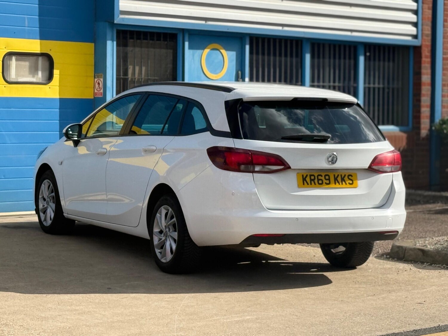 Vehicle 43