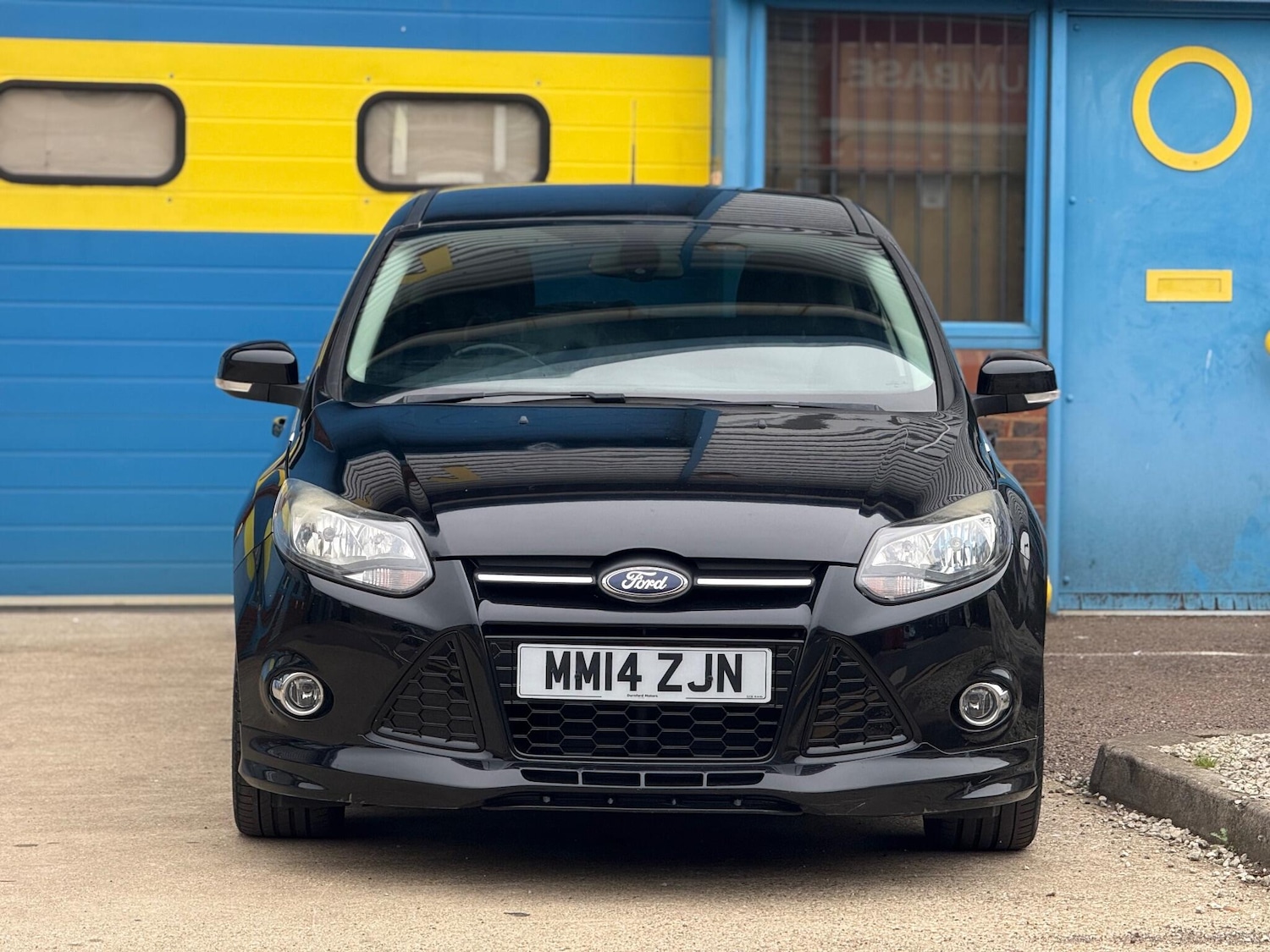 Used Ford Focus 2014 for sale - 76013342: Photo 2
