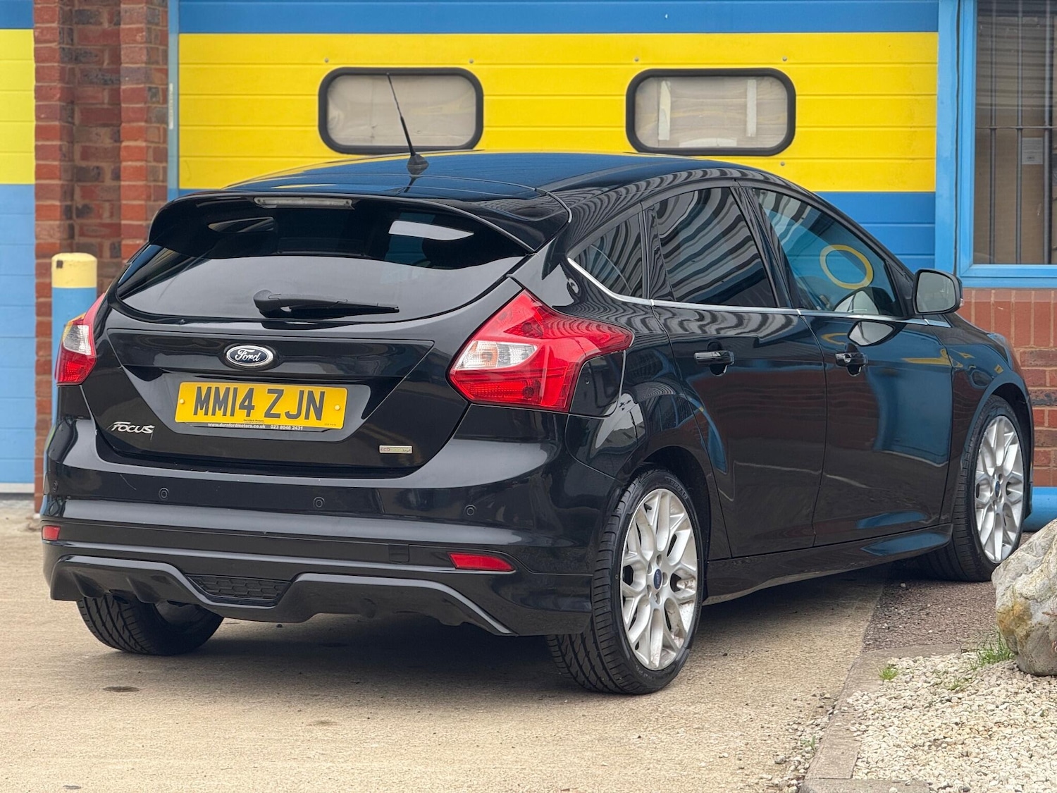 Used Ford Focus 2014 for sale - 76013342: Photo 5