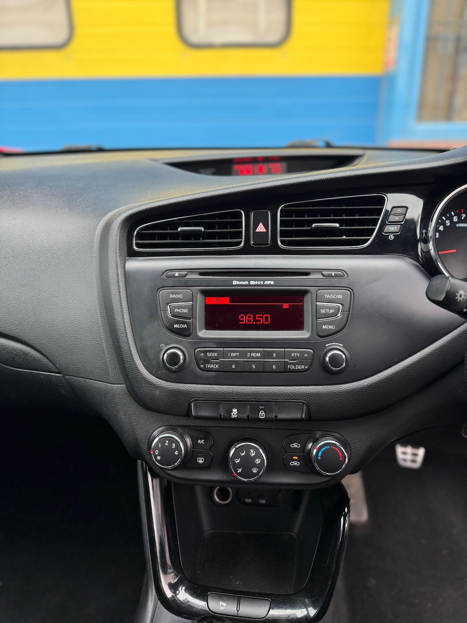 Used Kia Ceed 2015 for sale - 76361529: Photo 12
