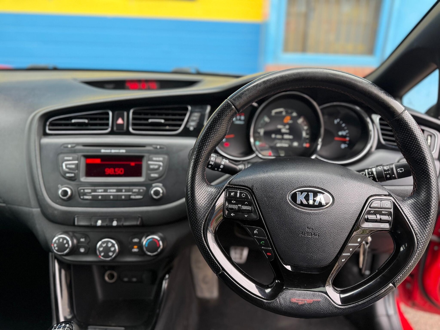 Used Kia Ceed 2015 for sale - 76361529: Photo 36