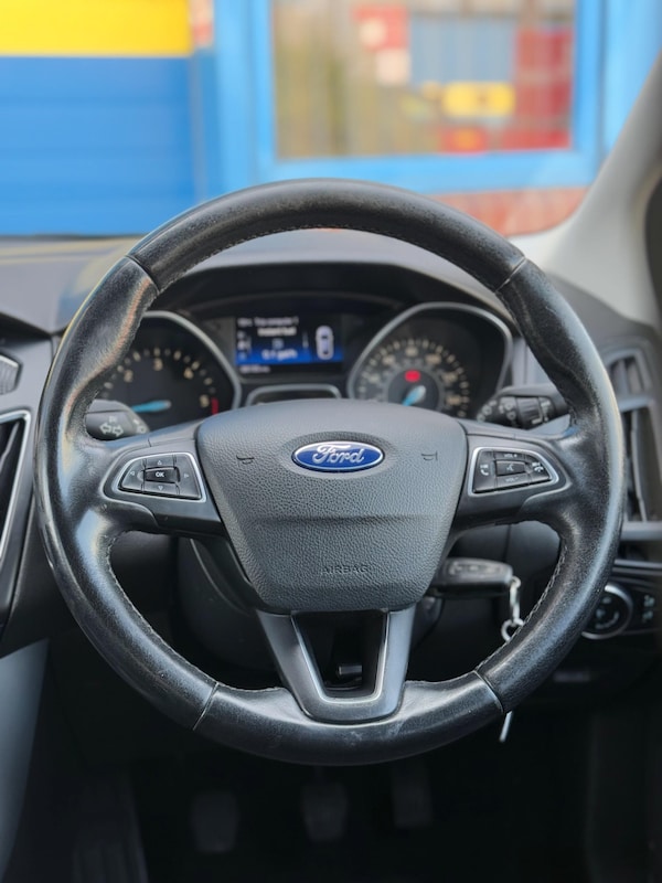 Used Ford Focus 2015 for sale - 75013106: Photo 14