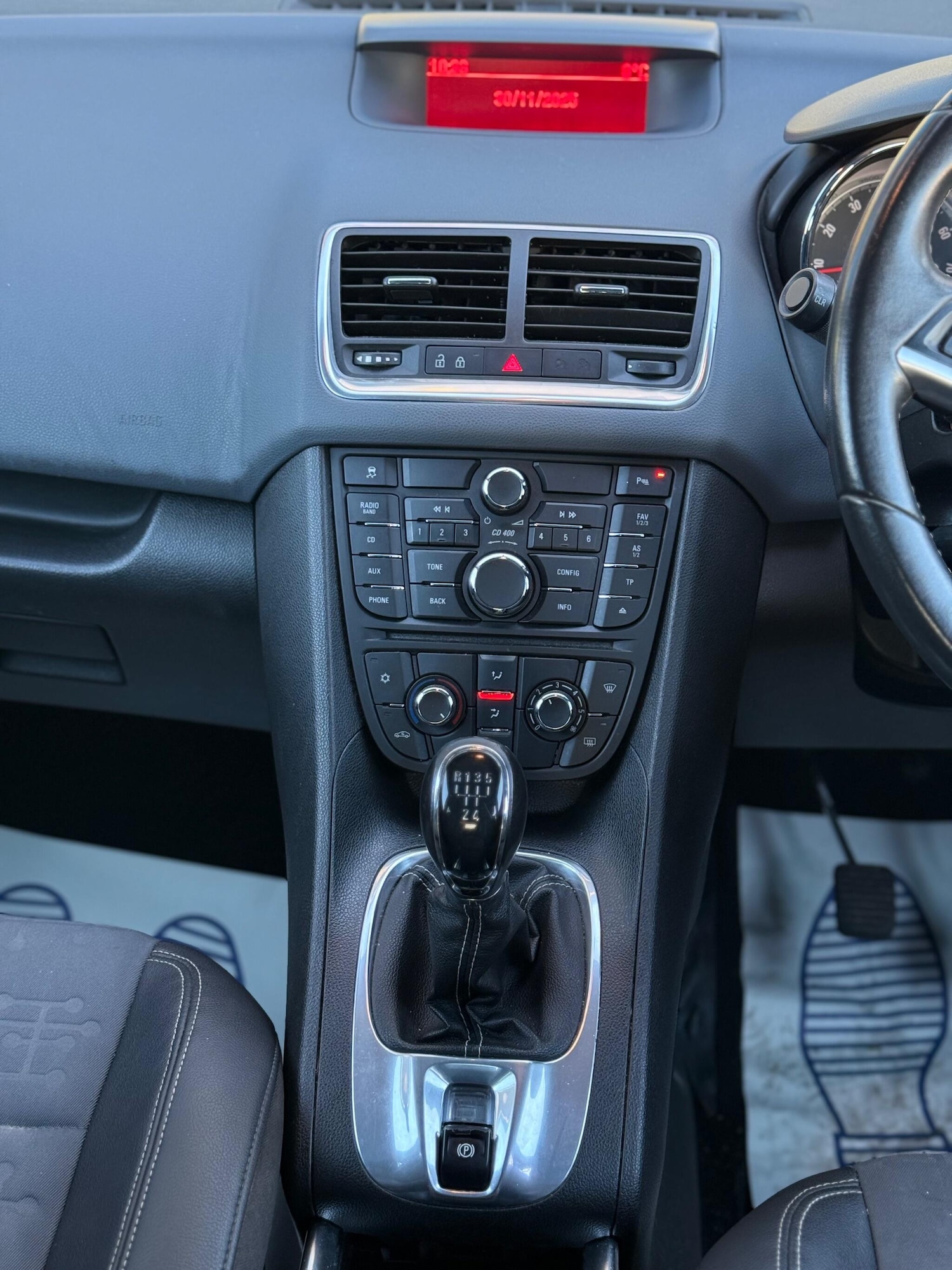 Used Vauxhall Meriva 2013 for sale - 76991470: Photo 21