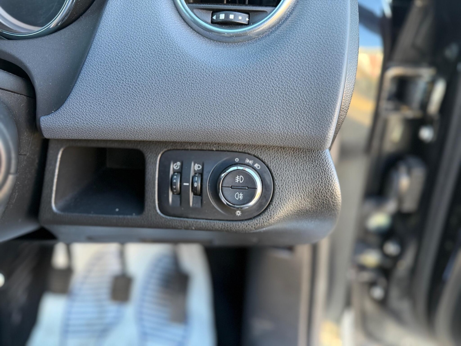 Used Vauxhall Meriva 2013 for sale - 76991470: Photo 22