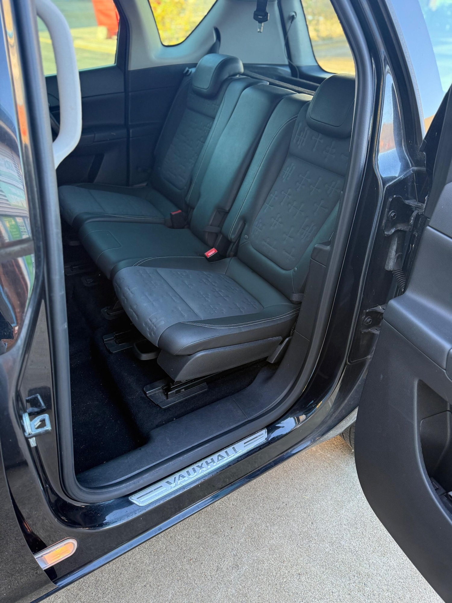 Used Vauxhall Meriva 2013 for sale - 76991470: Photo 37