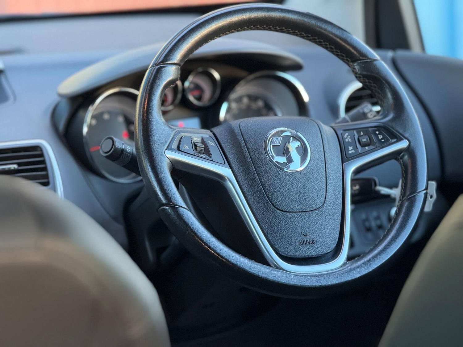 Used Vauxhall Meriva 2013 for sale - 76991470: Photo 9