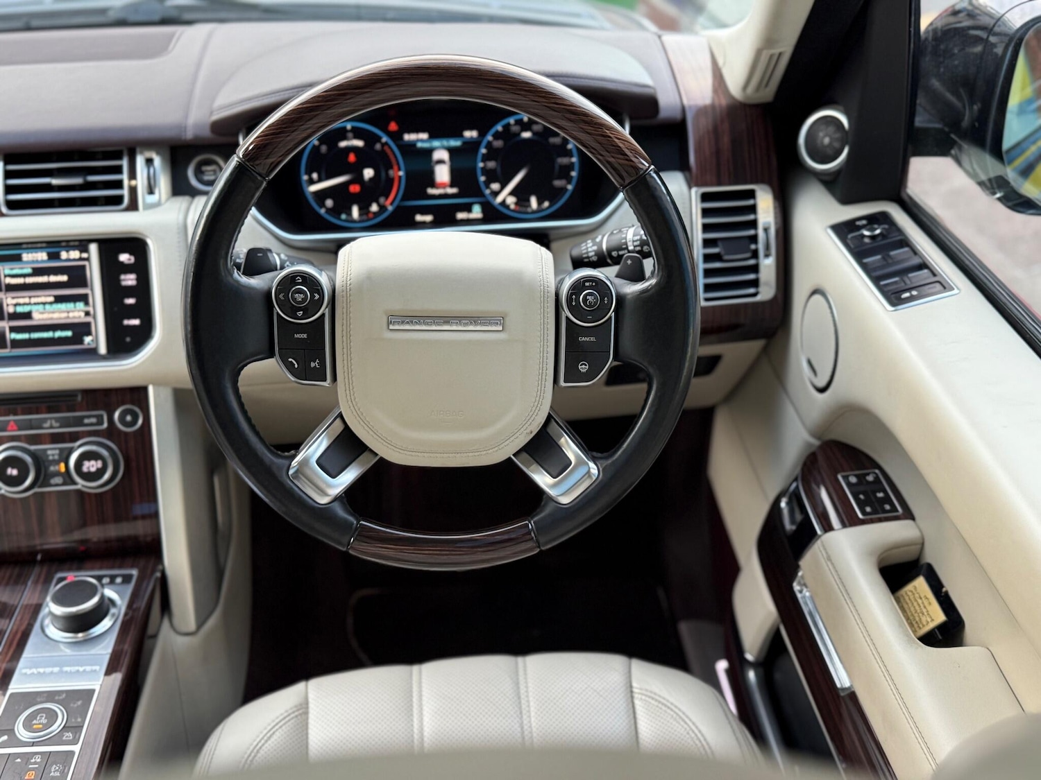 Used Land Rover Range Rover 2013 for sale - 76620228: Photo 30