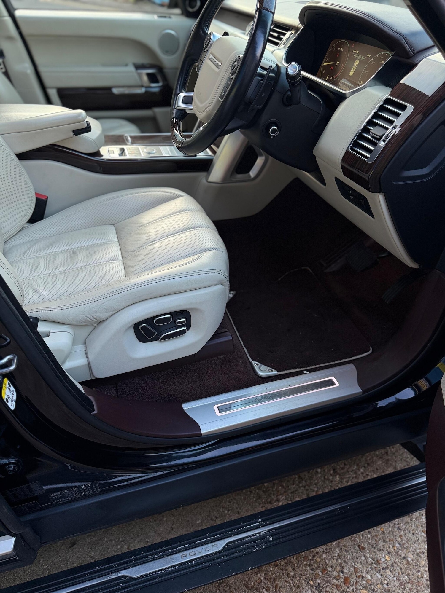 Used Land Rover Range Rover 2013 for sale - 76620228: Photo 46