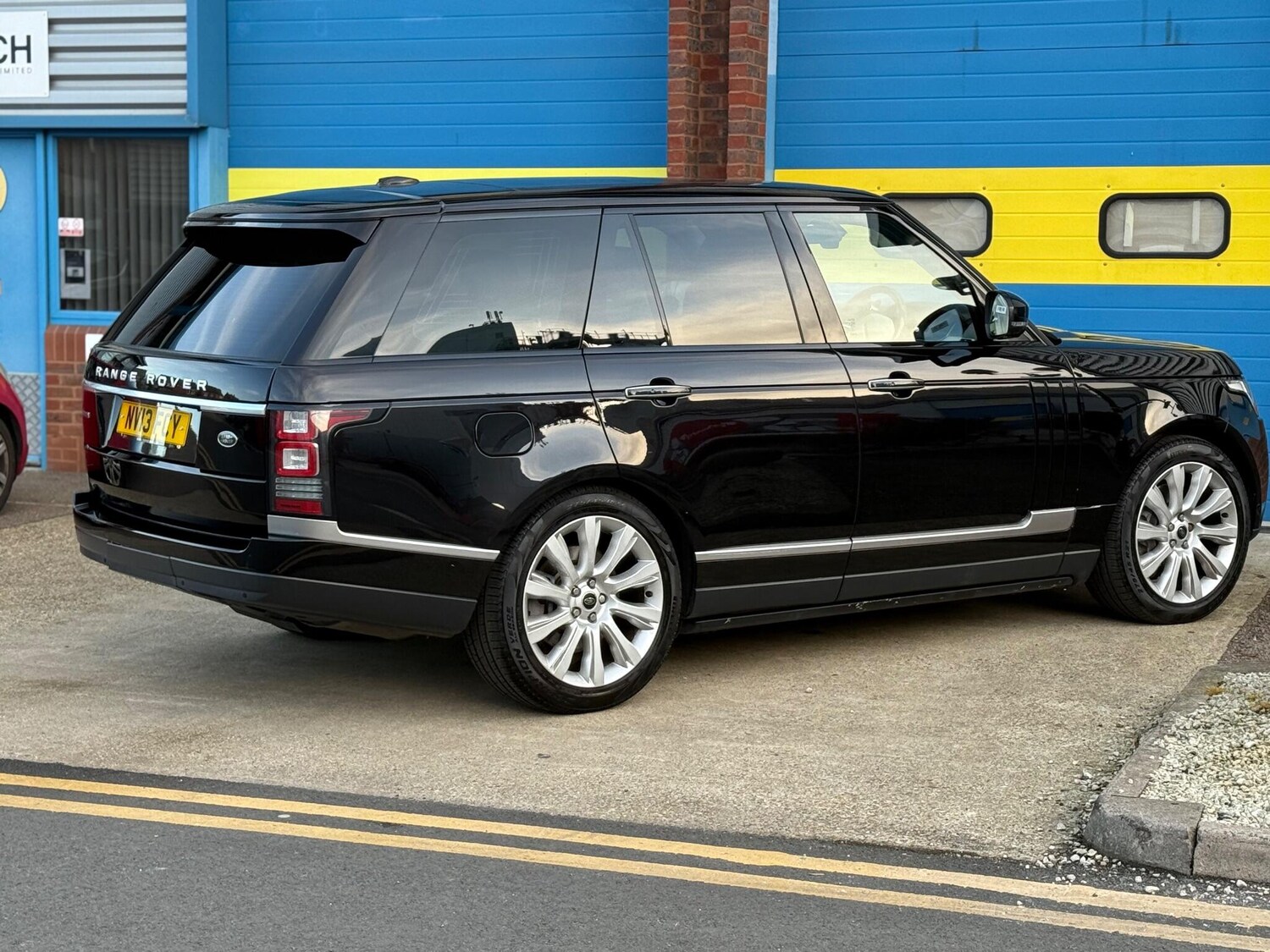 Used Land Rover Range Rover 2013 for sale - 76620228: Photo 85