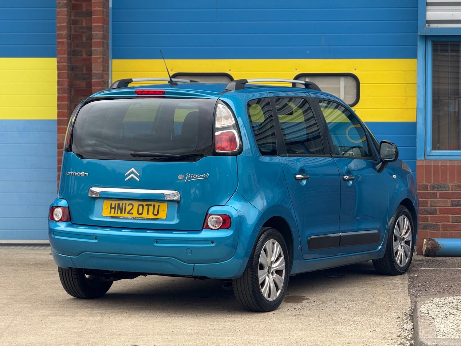 Vehicle 44