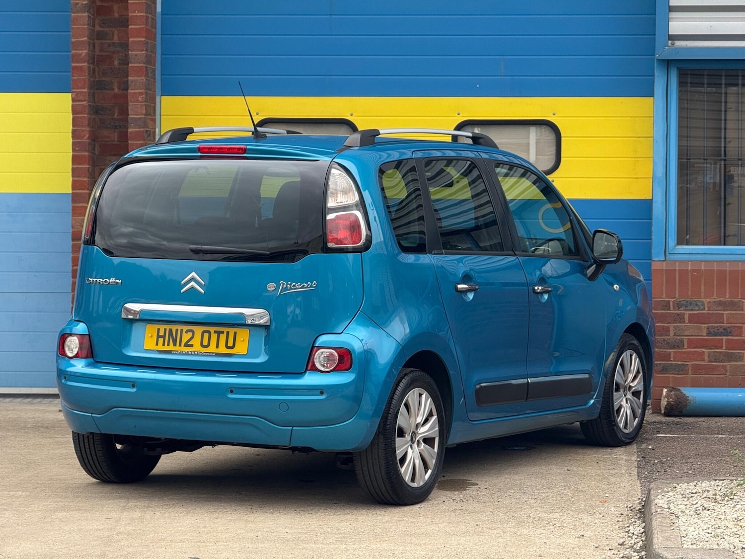 Vehicle 6