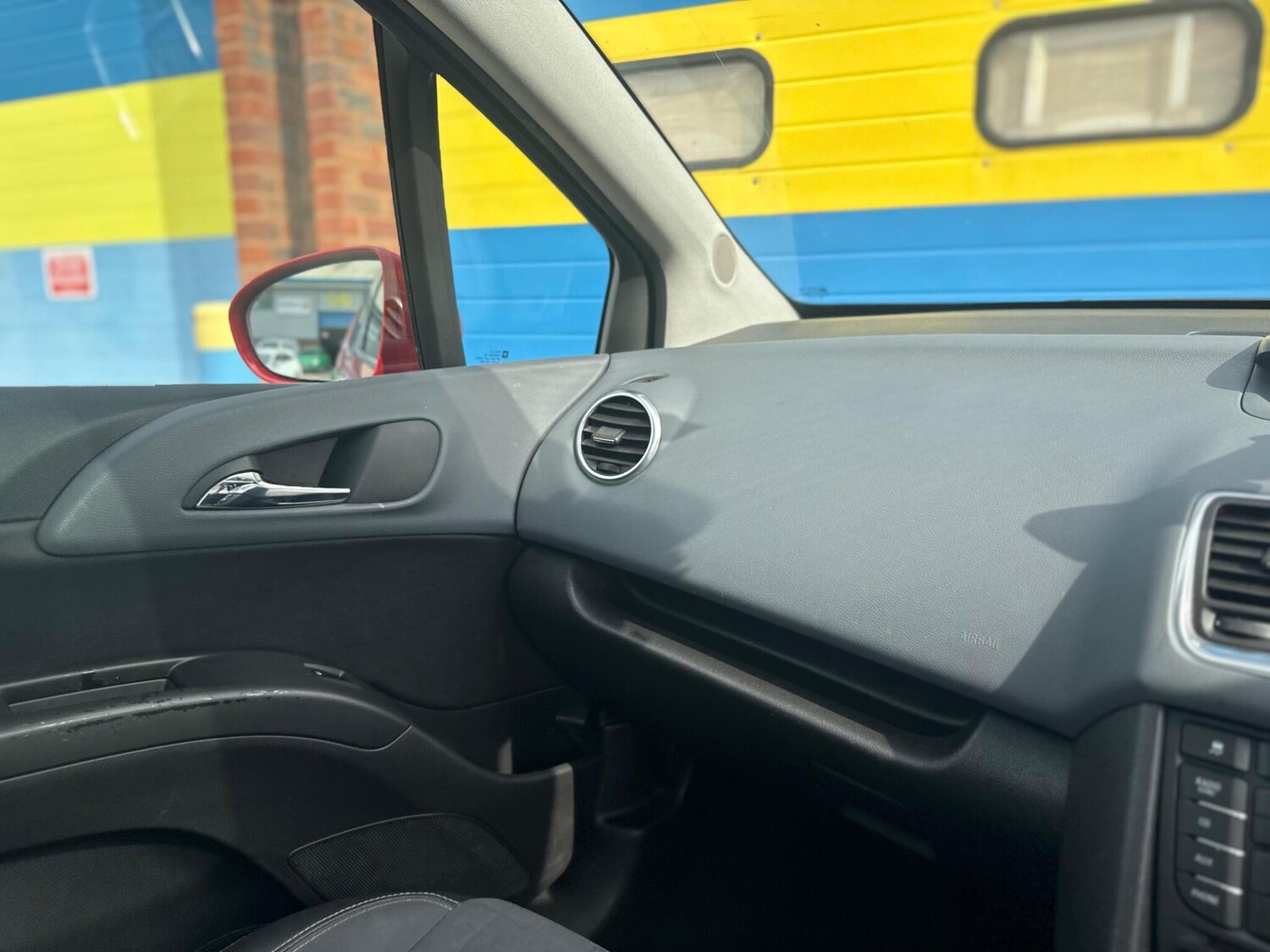 Vehicle 25