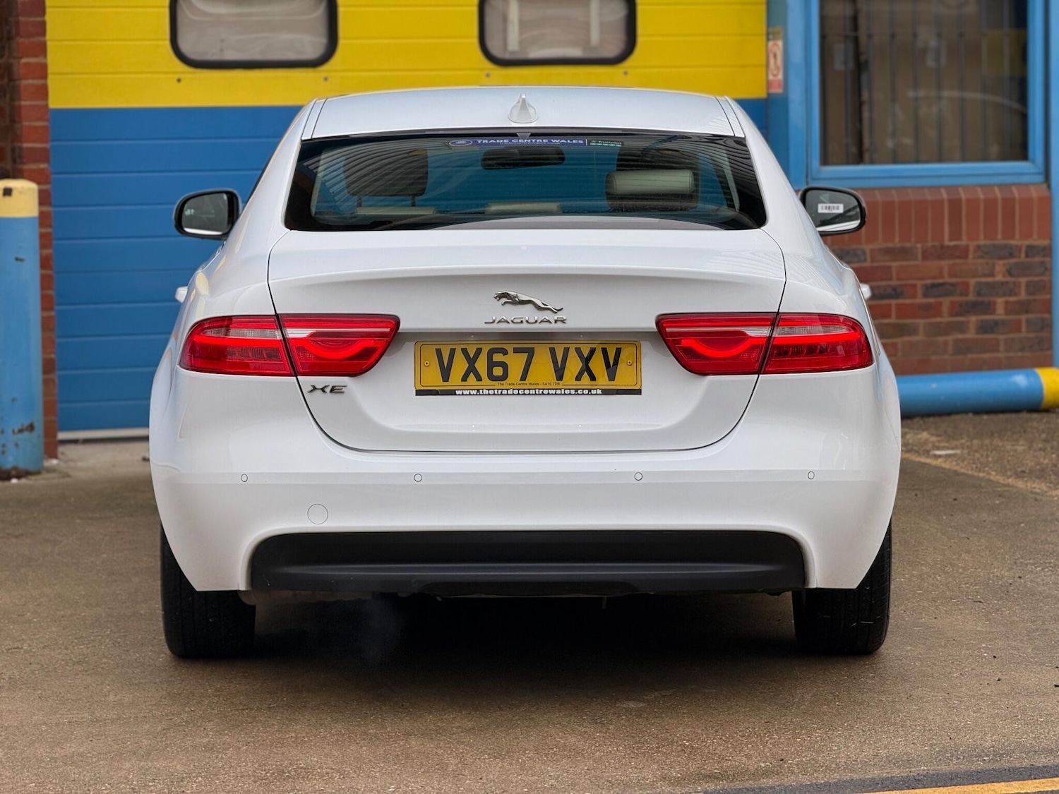 Used Jaguar XE 2017 for sale - 76936626: Photo 19