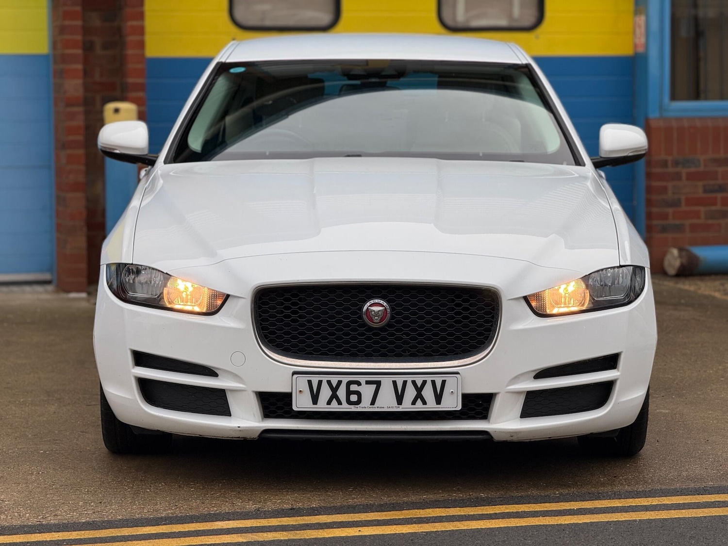 Used Jaguar XE 2017 for sale - 76936626: Photo 54