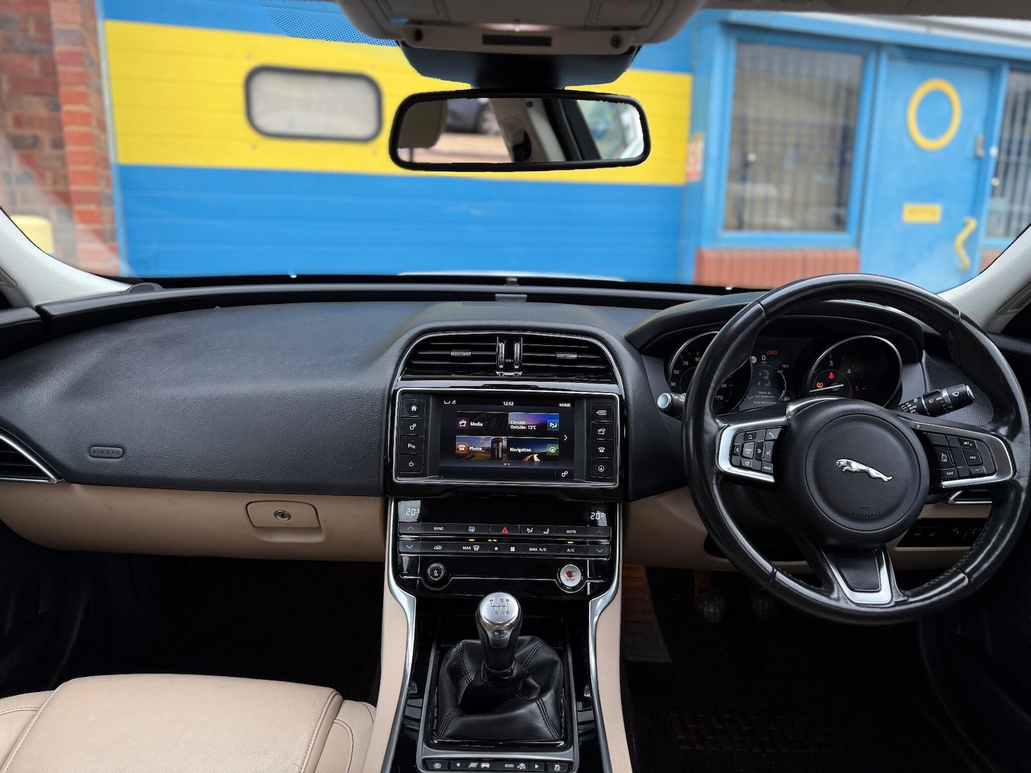 Used Jaguar XE 2017 for sale - 76936626: Photo 56