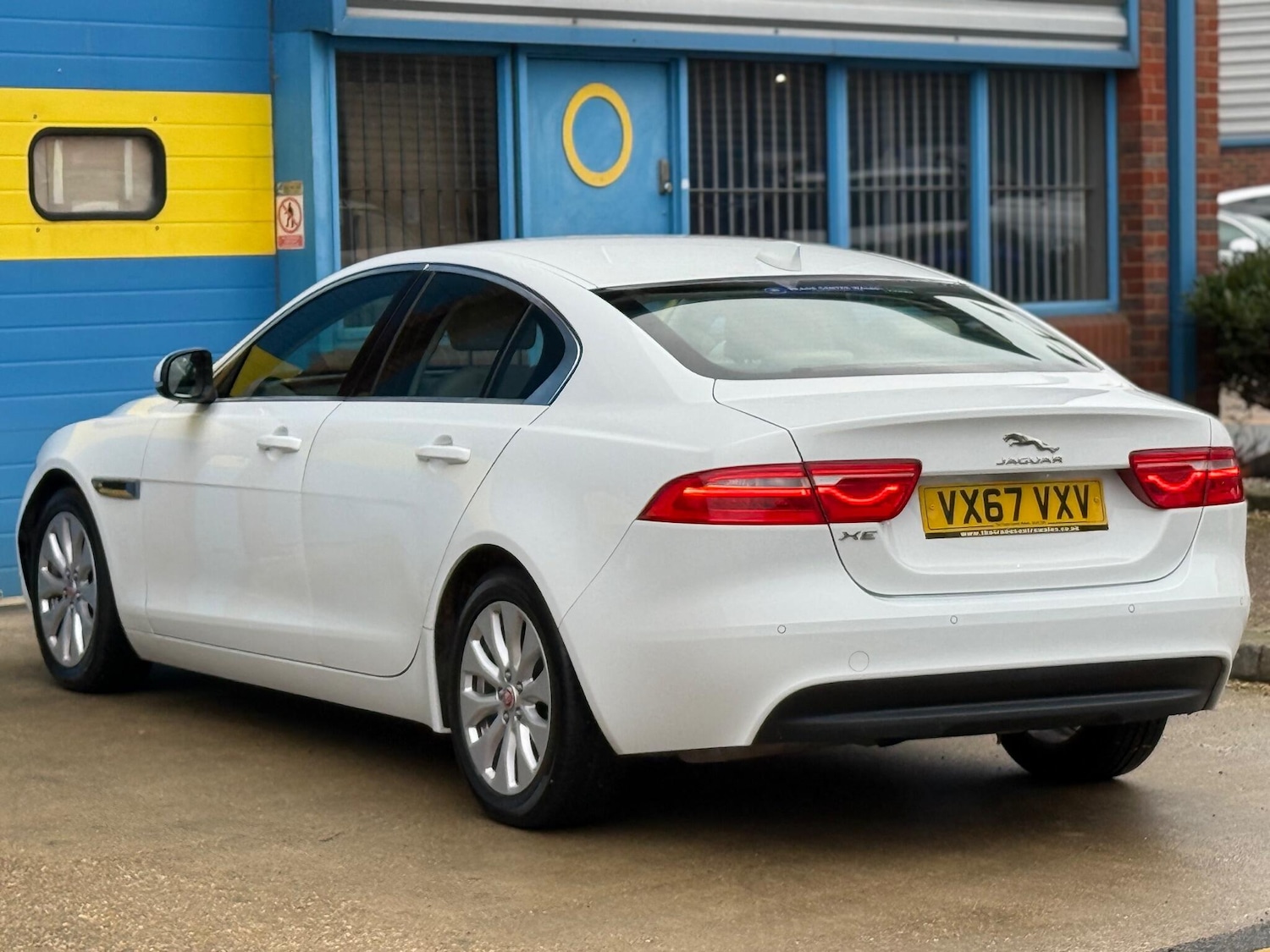 Used Jaguar XE 2017 for sale - 76936626: Photo 60