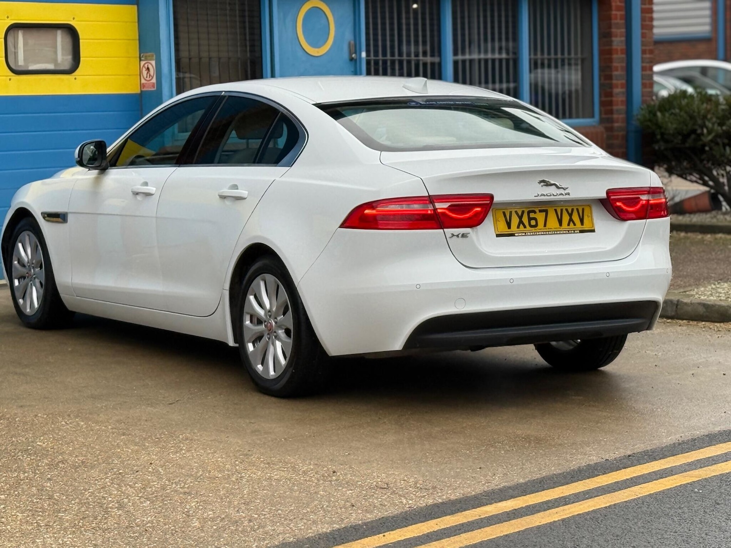 Used Jaguar XE 2017 for sale - 76936626: Photo 67