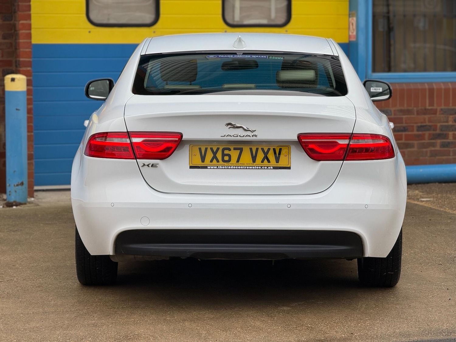 Used Jaguar XE 2017 for sale - 76936626: Photo 69
