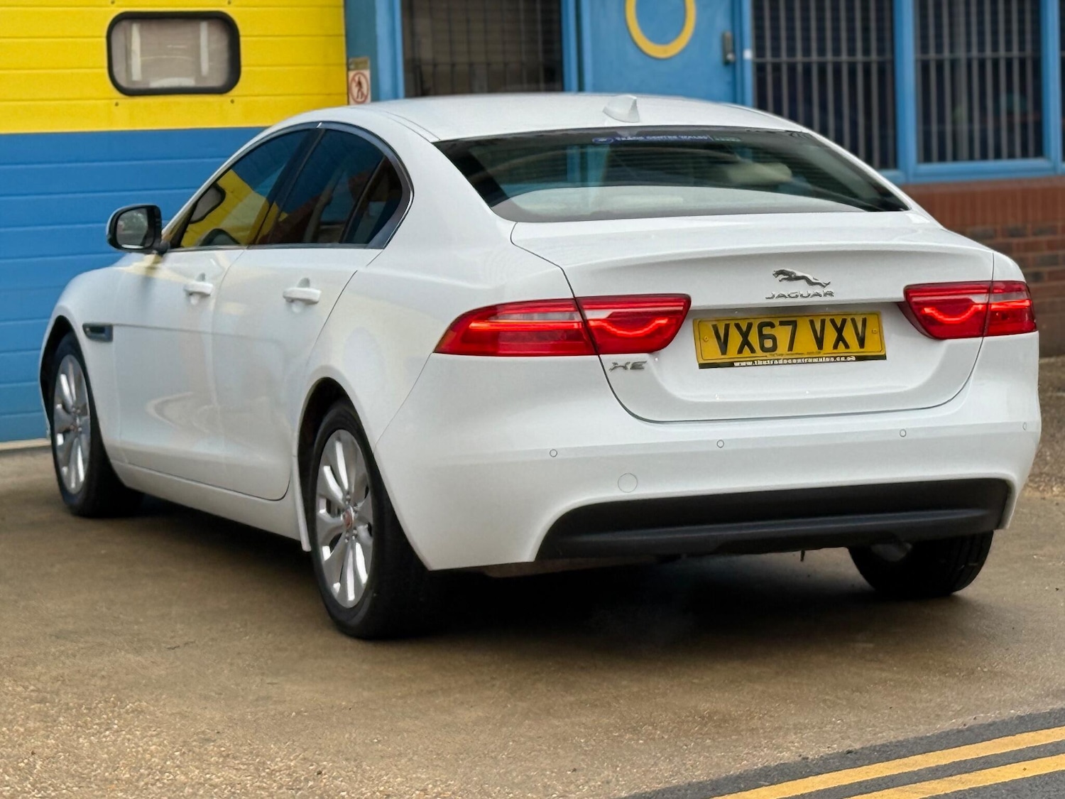 Used Jaguar XE 2017 for sale - 76936626: Photo 72