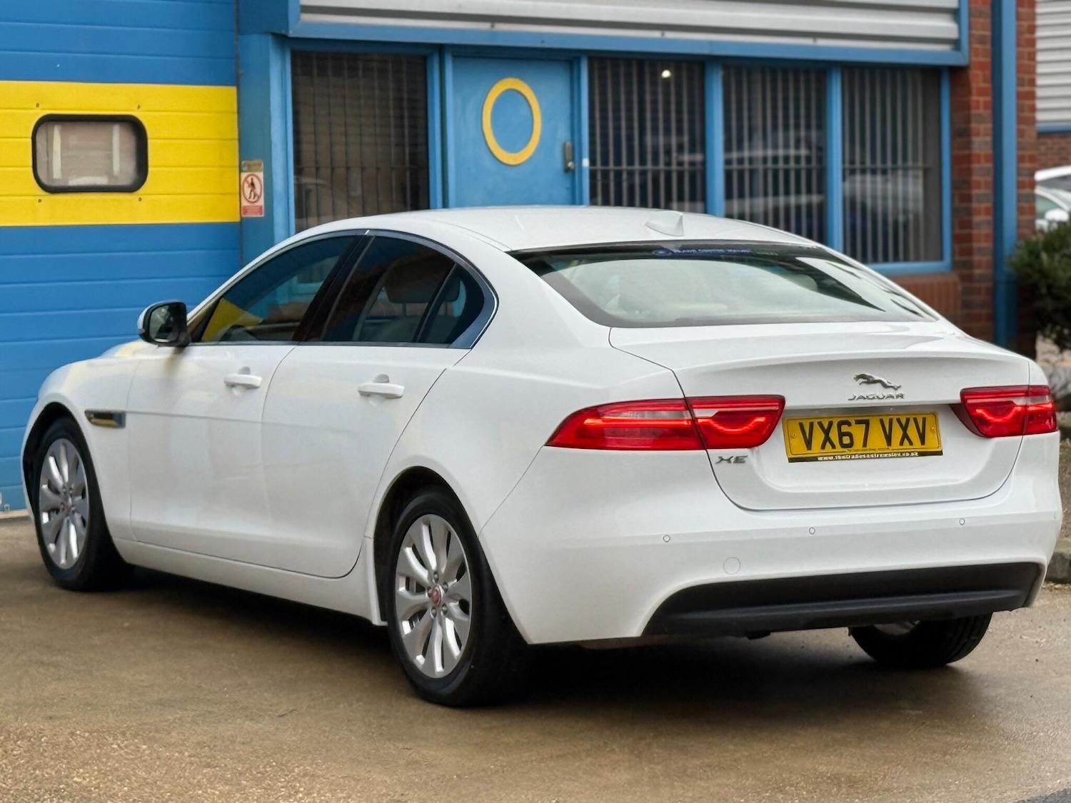 Used Jaguar XE 2017 for sale - 76936626: Photo 73