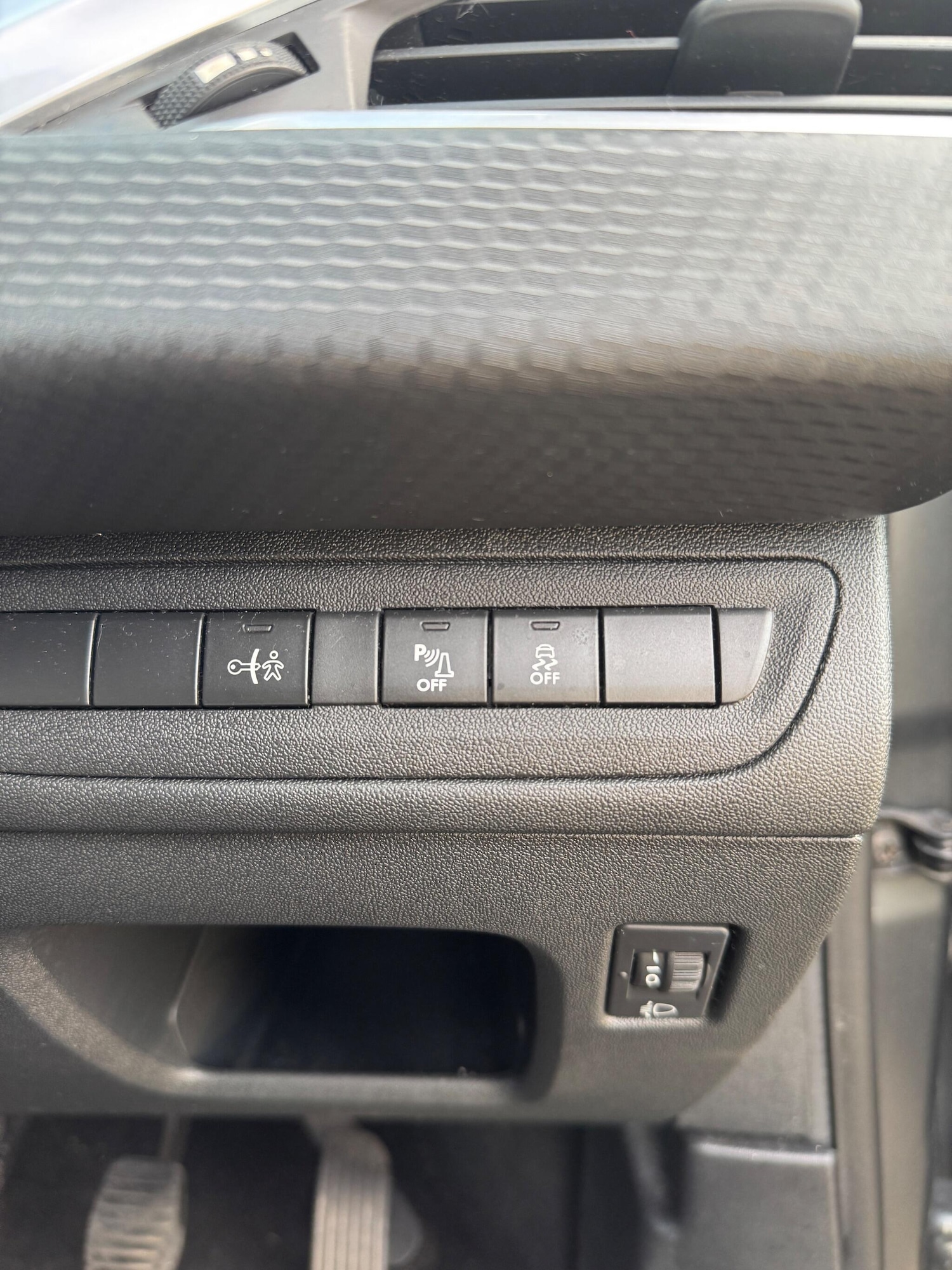 Used Peugeot 208 for sale - 76995444: Photo 25